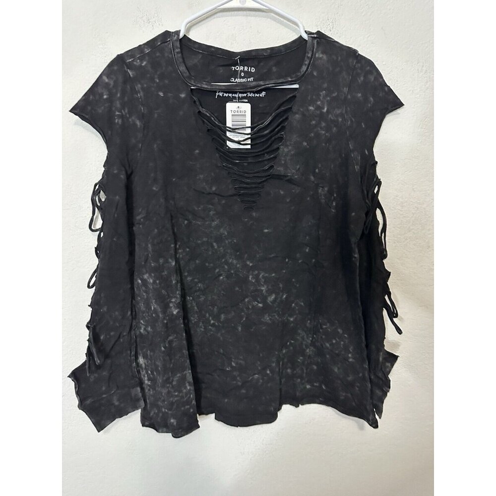 Torrid Black Mineral Wash Short Sleeve Slasher T Shirt Size Large (0)